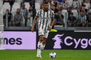 罗体：布雷默可以正常参加尤文夏训，争取在新赛季首轮意甲出场