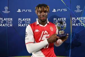 法媒:斯图加特&药厂&黄潜&紫百合想先租后买摩纳哥前锋伊莱尼赫纳