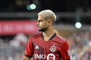 意媒：因西涅希望加盟拉齐奥与萨里重聚，拒绝了多支球队的报价