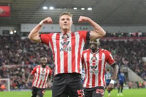 巴拉德:能和阿森纳这样一支顶级球队抗衡,极大提振了我们的士气